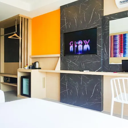 Glow Pattaya Exterior photo